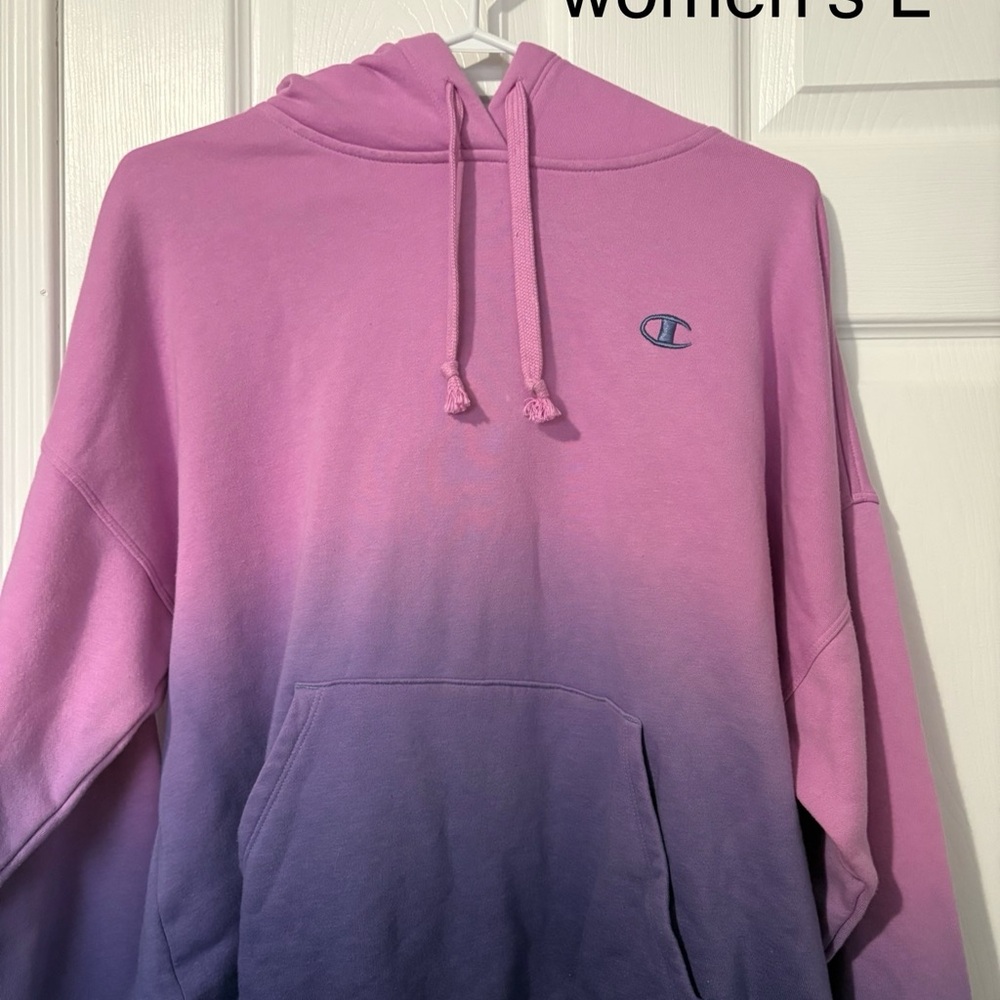 Champion Women's Hoodie in Pink and Purple Gradient